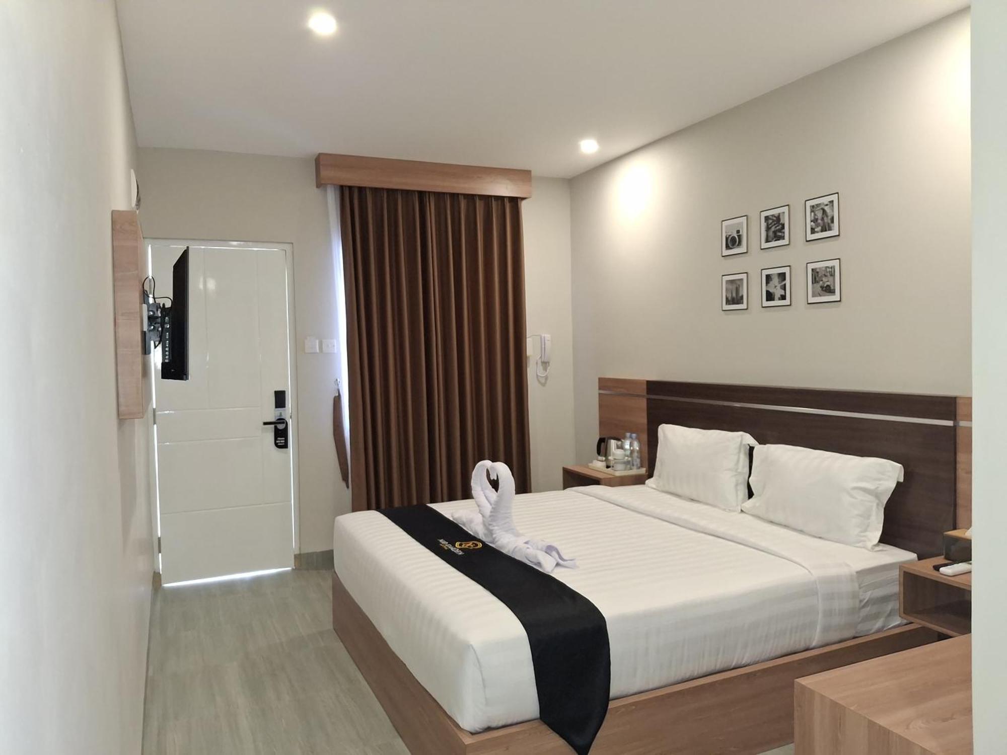 Sumbawa Nio Garden Hotel מראה חיצוני תמונה